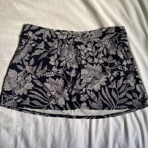Land’s End Women’s Mini Swim Skirt size Large